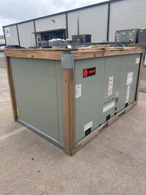7.5 Ton Three-Stage Convertible Natural Gas/Electric Packaged Unit, 11.2 EER, 208-230/60/3, R410A