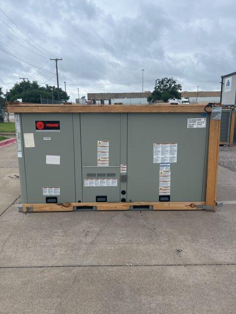 10 Ton Three-Stage Convertible Natural Gas/Electric Packaged Unit, 11.2 EER, 460/60/3, R410A
