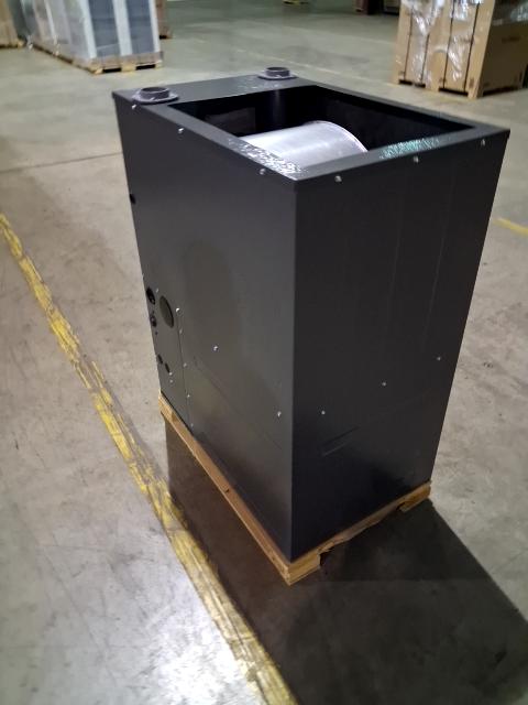 60,000 BTU Low NOx 2-Stage Down/Horz ECM Var Spd Comm Compatible Gas Furnace 96% 115/60/1 CFM: 1200