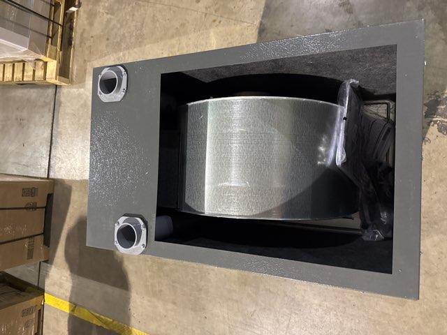 80,000 BTU Low NOx Modulating Down/Horz ECM Var Spd Comm Comp Gas Furnace 97% 115/60/1 CFM: 1200