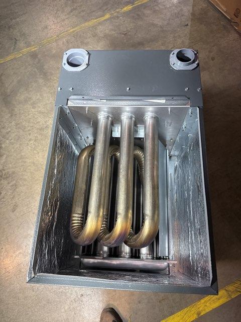 60,000 BTU Low NOx Two-Stage Up/Horz ECM Var Spd Comm Compatible Gas Furnace 96% 115/60/1 CFM: 1200