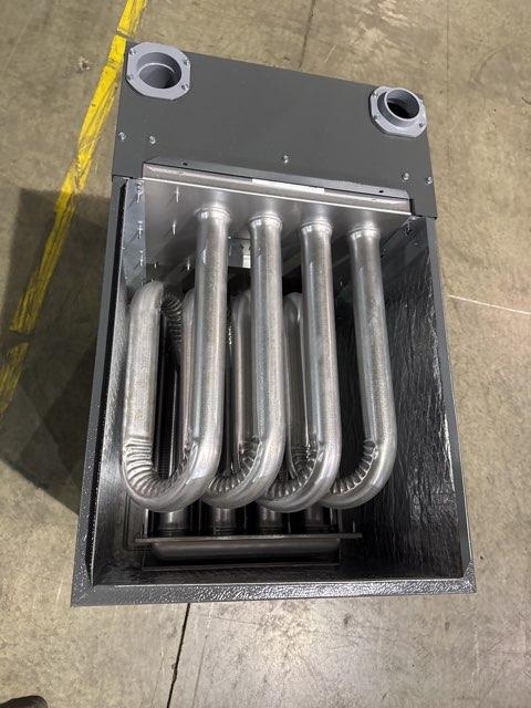 80,000 BTU Low NOx Two-Stage Up/Horz ECM Var Spd Comm Compatible Gas Furnace 96% 115/60/1 CFM: 1200