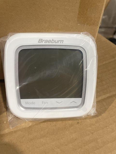 3Heat/2 Cool, 7-Day, 2-5 Day Programmable Multi-Stage 24 V Heat Pump/Convnetional Thermostat