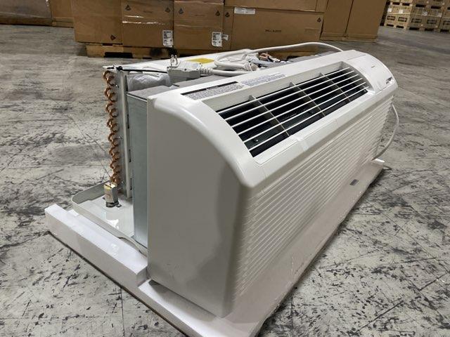 9,000 BTU Packaged Terminal Heat Pump with 3.5 KW Heat, 208-230/60/1, R410A