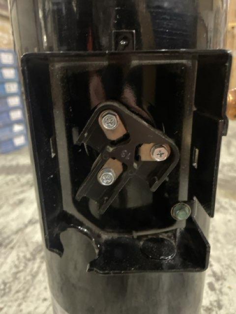 10 Ton Variable Speed AC/HP Scroll Compressor 600/60/3 R410A