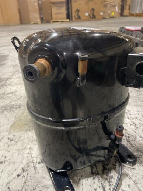 0.5 Ton Single-Stage Refrigeration Reciprocating Compressor 460/60/3 R404A