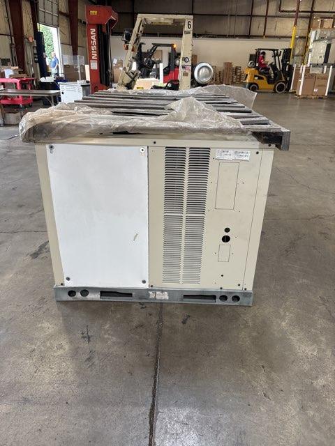3 Ton Single-Stage Convertible Packaged Heat Pump Unit, 13.4 SEER2, 208-230/60/3, R410A