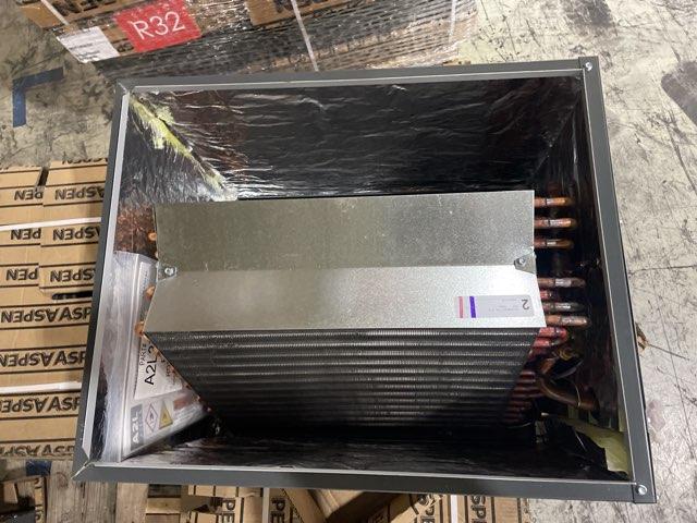 2 Ton AC/HP Upflow Cased A Coil, R32 CFM 800