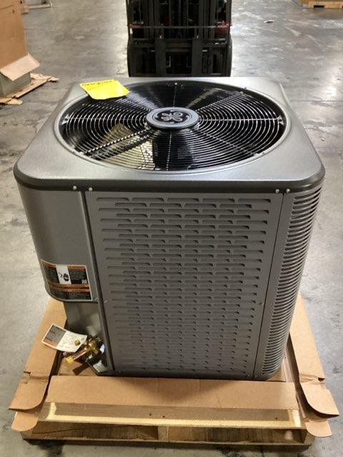 3.5 Ton Single-Stage Split-System Air Conditioner 208-230/60/1 R410A 17 SEER