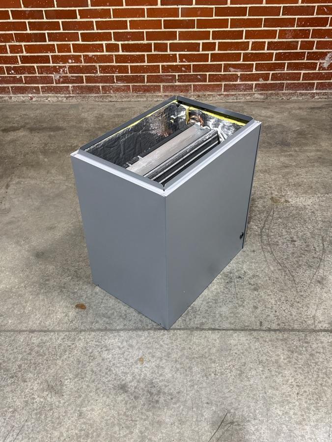 2.5 Ton AC/HP Upflow Cased A Coil, R410A CFM 1400