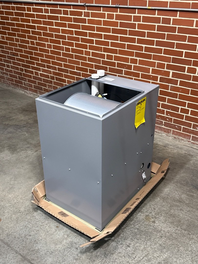 110,000 BTU Two-Stage Downflow ECM Variable Speed Gas Furnace 96% AFUE 120/60/1 CFM: 2010
