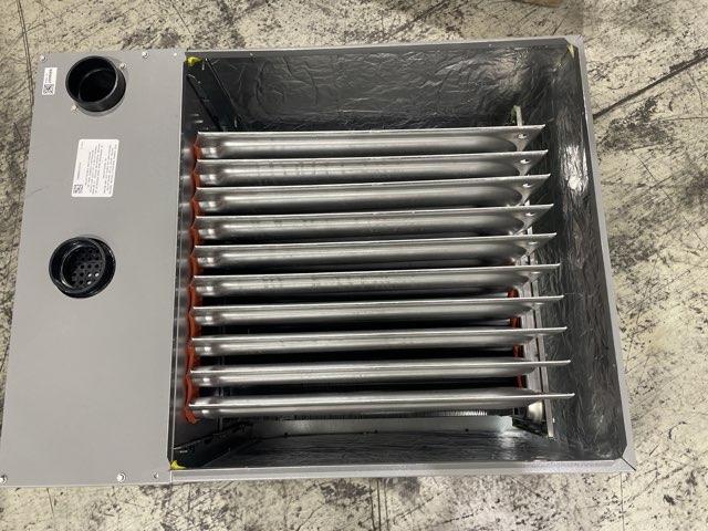 110,000 BTU Two-Stage Upflow/Horizontal ECM Variable Speed Gas Furnace 96% AFUE 120/60/1 CFM: 1955