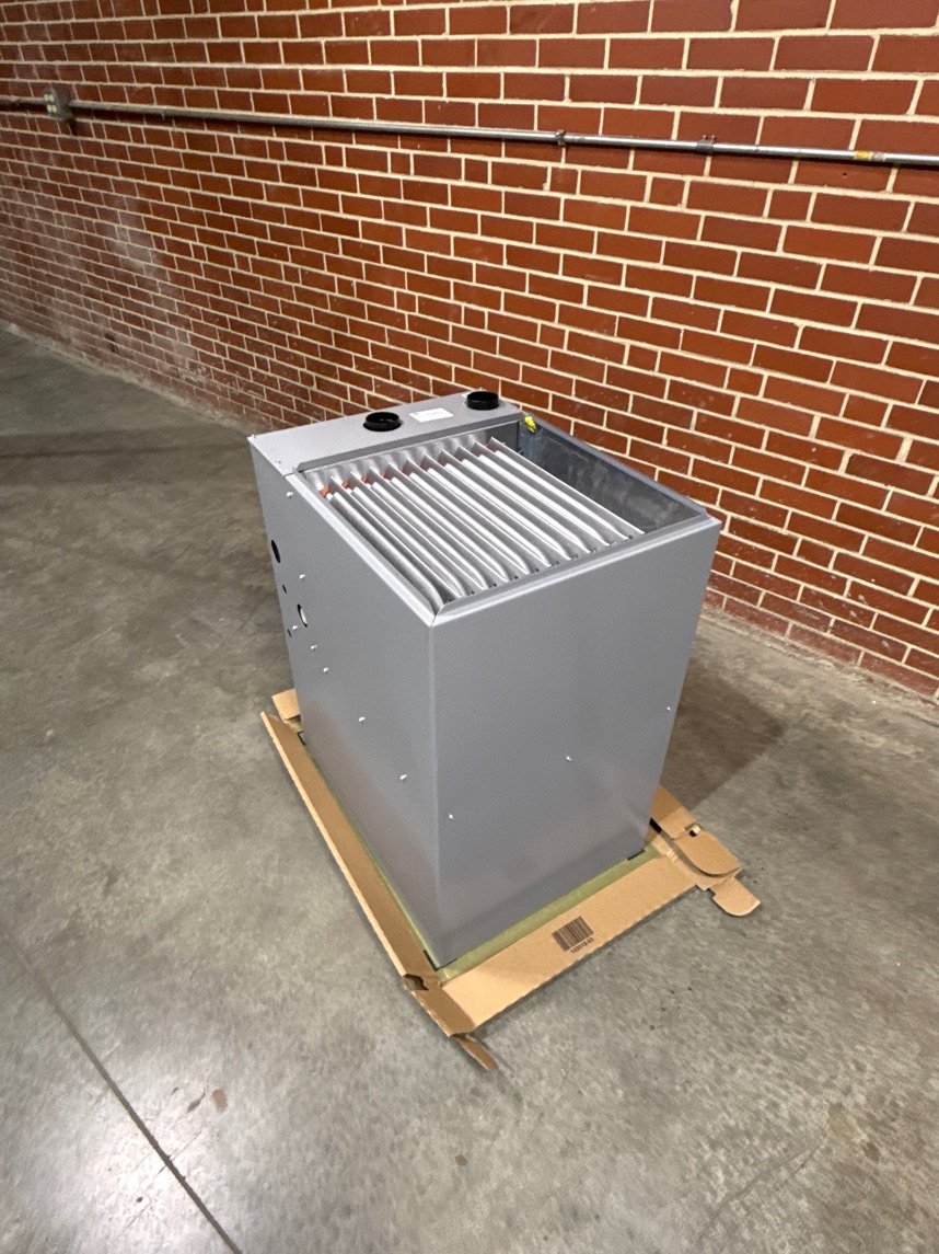 110,000 BTU Low NOx Two-Stage Upflow/Horizontal ECM Var Spd Gas Furnace 97% 120/60/1 CFM: 1955