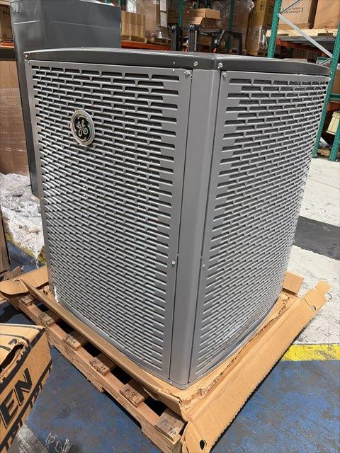 5 Ton Inverter Split-System Heat Pump 208-230/60/1 R410A 22 SEER