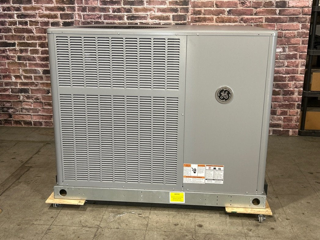 5 Ton Single-Stage Convertible Natural Gas/Electric Packaged Unit, 14 SEER, 208-230/60/1, R410A