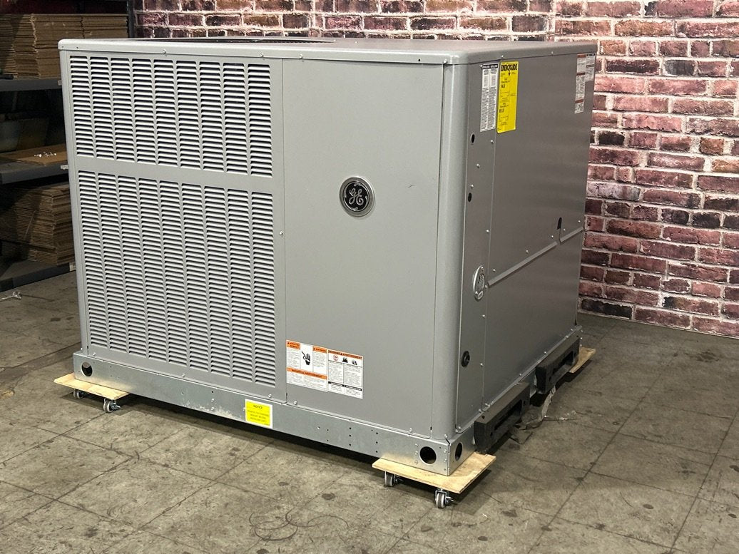 4 Ton Low NOx 1-Stage Convertible Natural Gas/Electric Packaged Unit, 14 SEER, 208-230/60/1, R410A