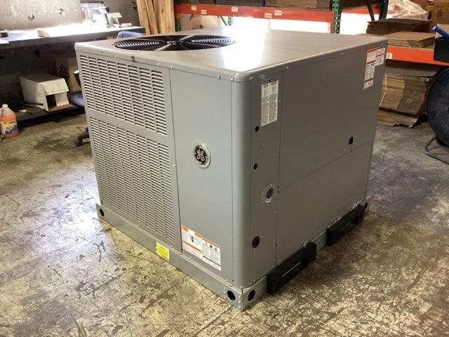 3 Ton Two-Stage Convertible Natural Gas/Electric Packaged Unit, 15 SEER, 208-230/60/1, R410A
