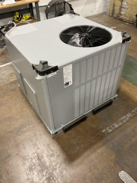 3 Ton Ultra Low NOx Single-Stage Convertible Natural G/E Packaged Unit, 14 SEER, 208-230/60/1, R410A