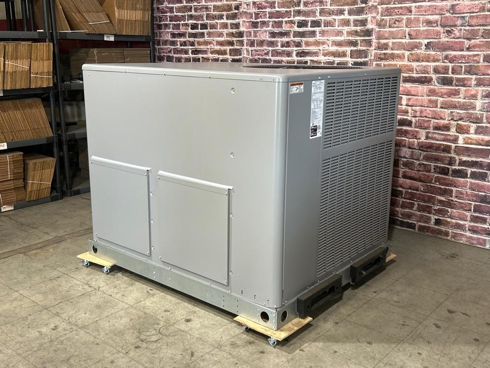 3.5 Ton Ultra Low NOx 1-Stage Convertible Natural G/E Packaged Unit, 14 SEER, 208-230/60/1, R410A