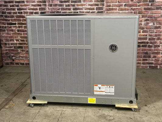 4 Ton Two-Stage Convertible Natural Gas/Electric Packaged Unit, 16 SEER, 208-230/60/1, R410A