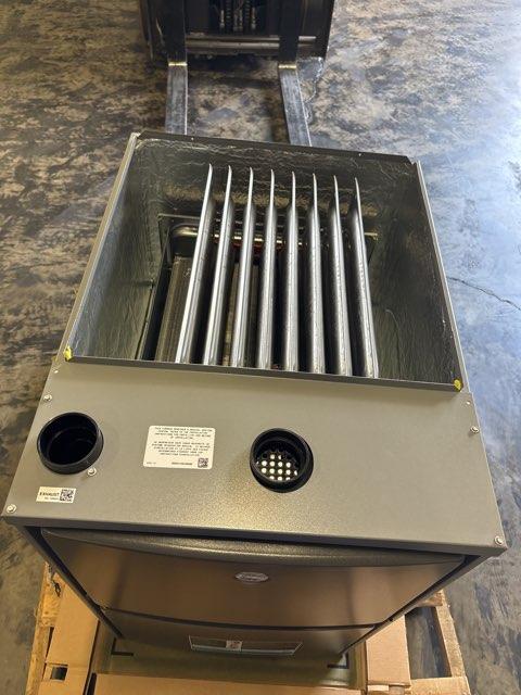 88,000 BTU Low NOx Two-Stage Upflow/Horizontal ECM Variable Speed Gas Furnace 97% 120/60/1 CFM: 1315