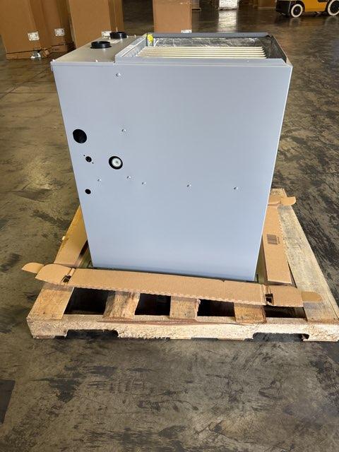 88,000 BTU Low NOx Two-Stage Upflow/Horizontal ECM Variable Speed Gas Furnace 97% 120/60/1 CFM: 1315