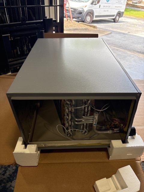 2.5 Ton AC/HP Horizontal Cased A Coil, R410A CFM 1400