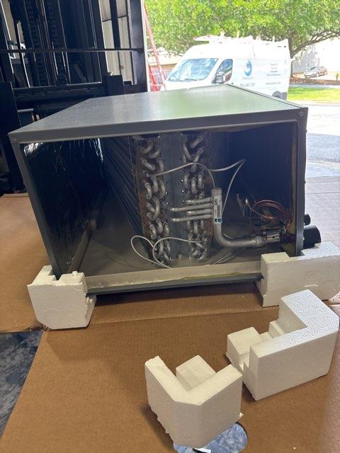 2.5 Ton AC/HP Horizontal Cased A Coil, R410A CFM 1400