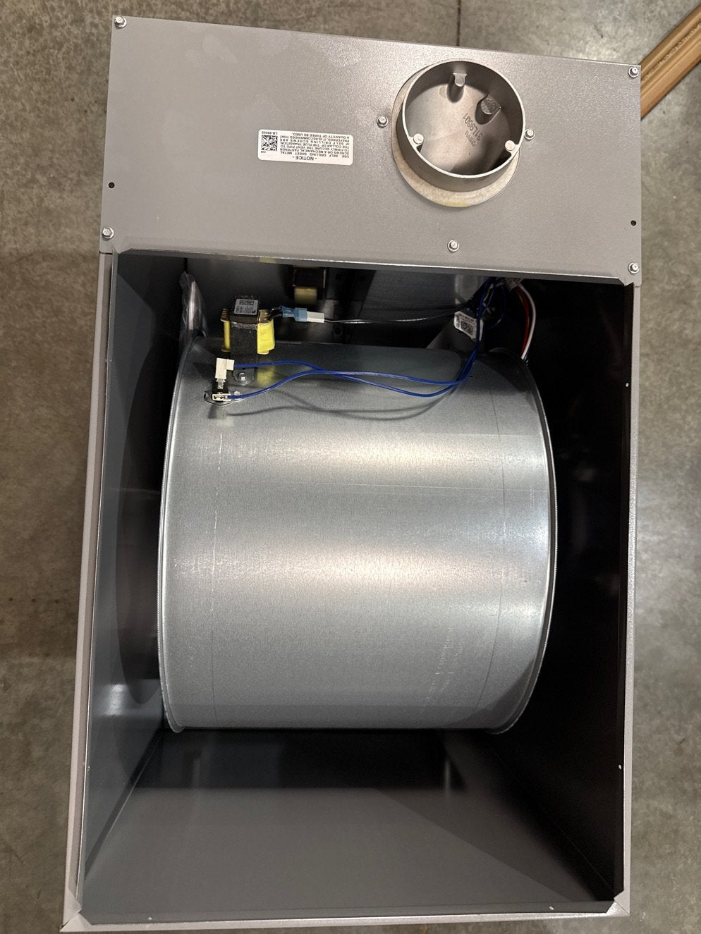 88,000 BTU Single-Stage Downflow ECM Multi Speed Gas Furnace 80% AFUE 120/60/1 CFM: 1695