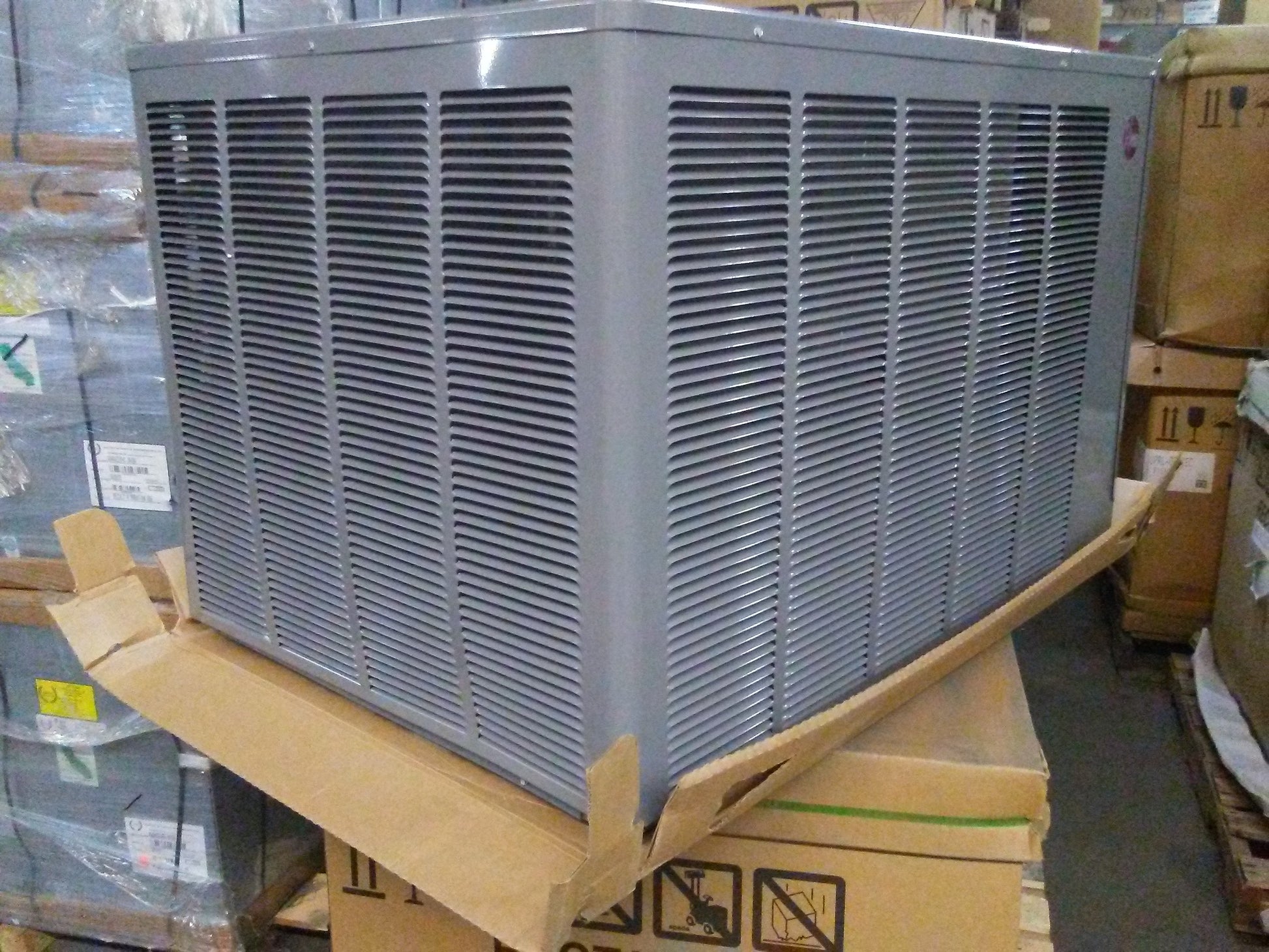 3-1/2 TON CLASSIC SERIES SPLIT SYSTEM HEAT PUMP, 13 SEER 208-230/60/3 R410A