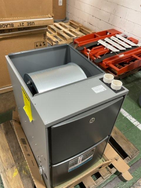88,000 BTU Two-Stage Downflow ECM Variable Speed Gas Furnace 96% AFUE 120/60/1 CFM: 1825