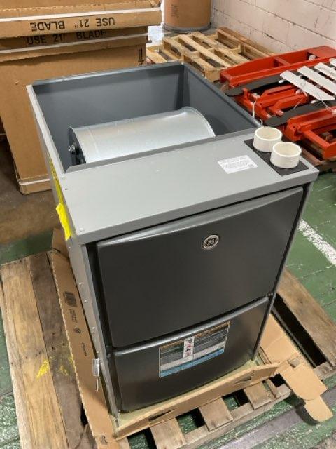 88,000 BTU Two-Stage Downflow ECM Variable Speed Gas Furnace 96% AFUE 120/60/1 CFM: 1825