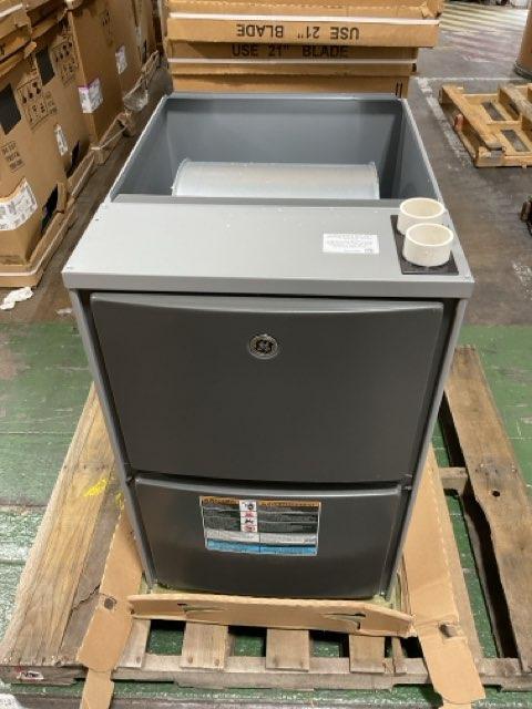 88,000 BTU Two-Stage Downflow ECM Variable Speed Gas Furnace 96% AFUE 120/60/1 CFM: 1825