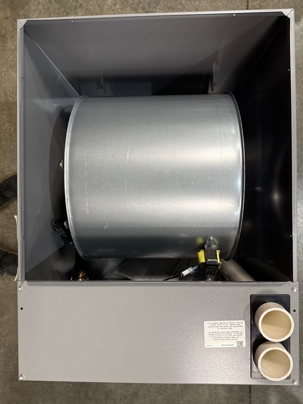 110,000 BTU Low NOx Two-Stage Downflow ECM Variable Speed Gas Furnace 97% AFUE 120/60/1 CFM: 2010