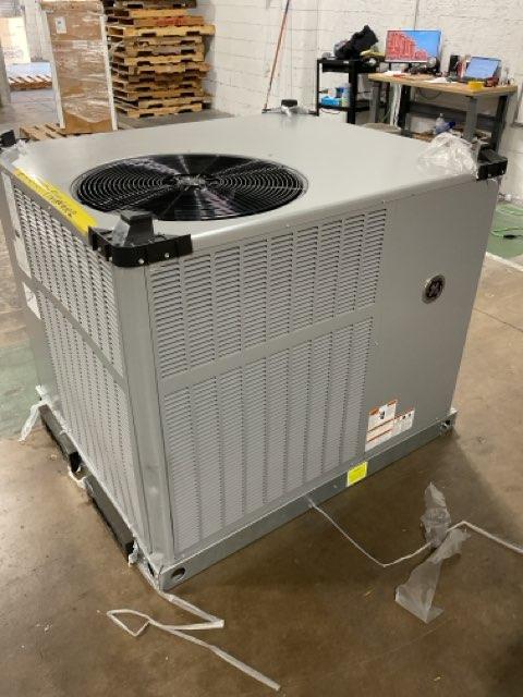 5 Ton Single-Stage Convertible Packaged Air Conditioning Unit, 14 SEER, 203-280/60/1, R410A