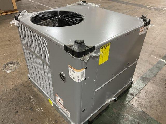 3 Ton Single-Stage Convertible Packaged Air Conditioning Unit, 14 SEER, 203-280/60/1, R410A