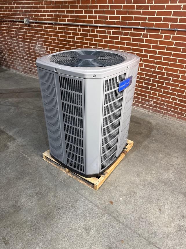 3 Ton Variable Speed Split-System Communicating Air Conditioner 208-230/60/1 R410A 18 SEER