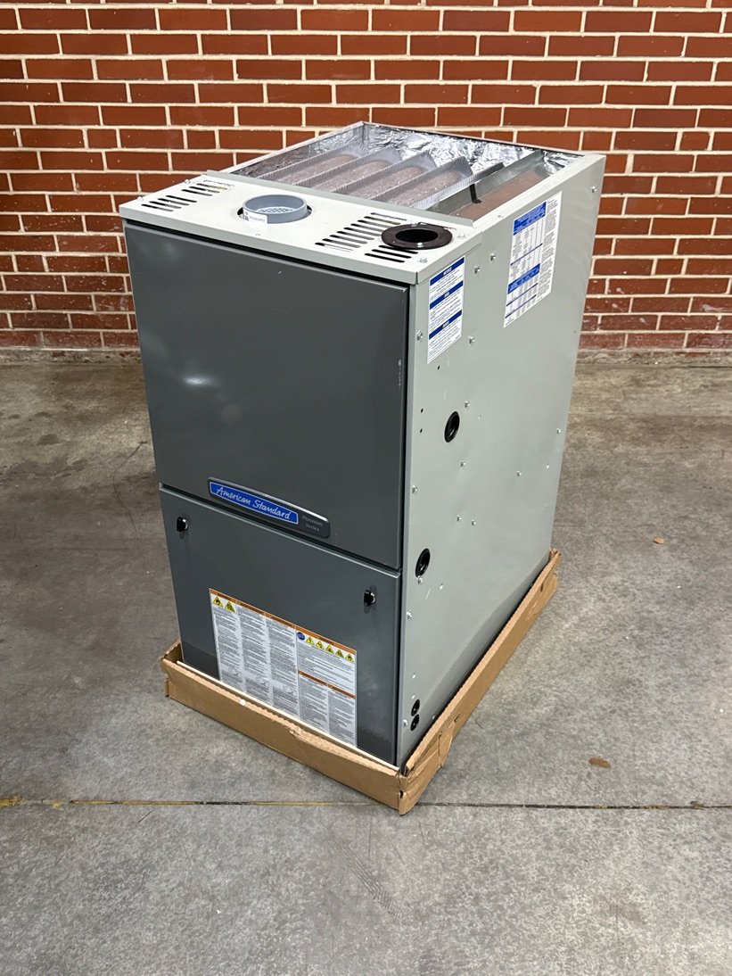 100,000 BTU Modulating Upflow/Horizontal ECM Var Spd Comm Comp Gas Furnace 96% 115/60/1 CFM: 1807