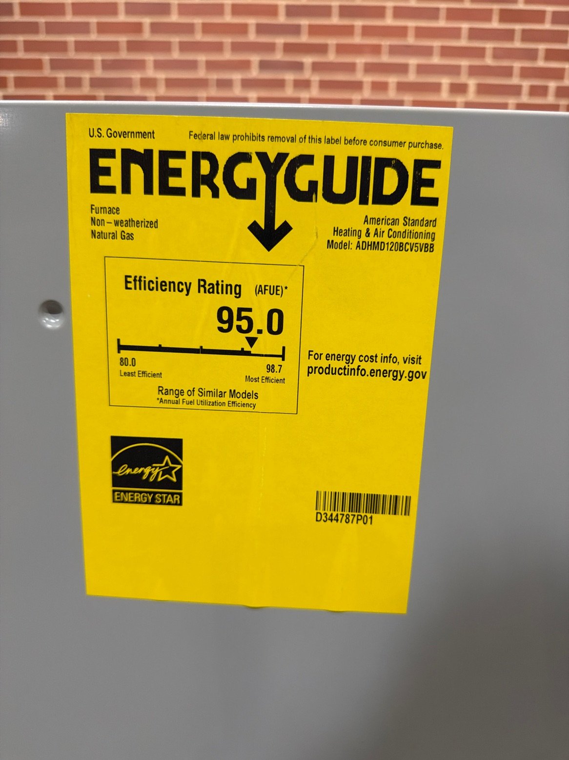 120,000 BTU Modulating Downflow/Horizontal ECM Var Spd Comm Comp Gas Furnace 95% 115/60/1 CFM: 2002