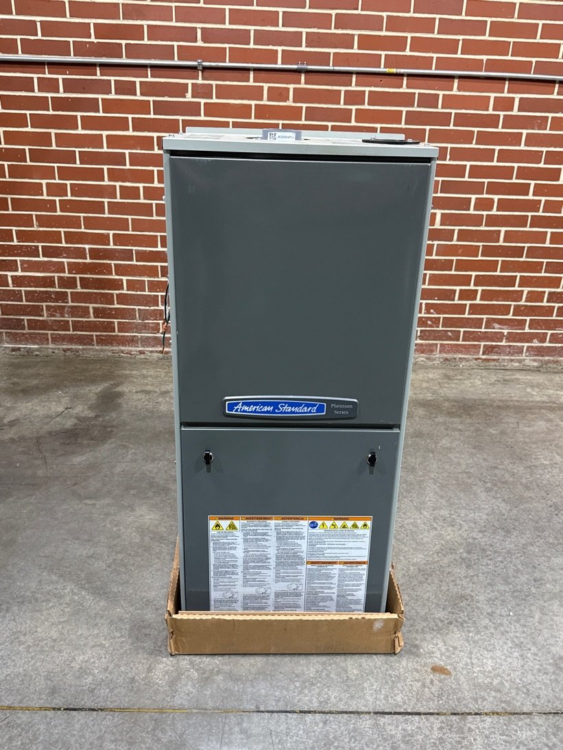 80,000 BTU Modulating Upflow/Horizontal ECM Var Spd Comm Comp Gas Furnace 97% 115/60/1 CFM: 1595