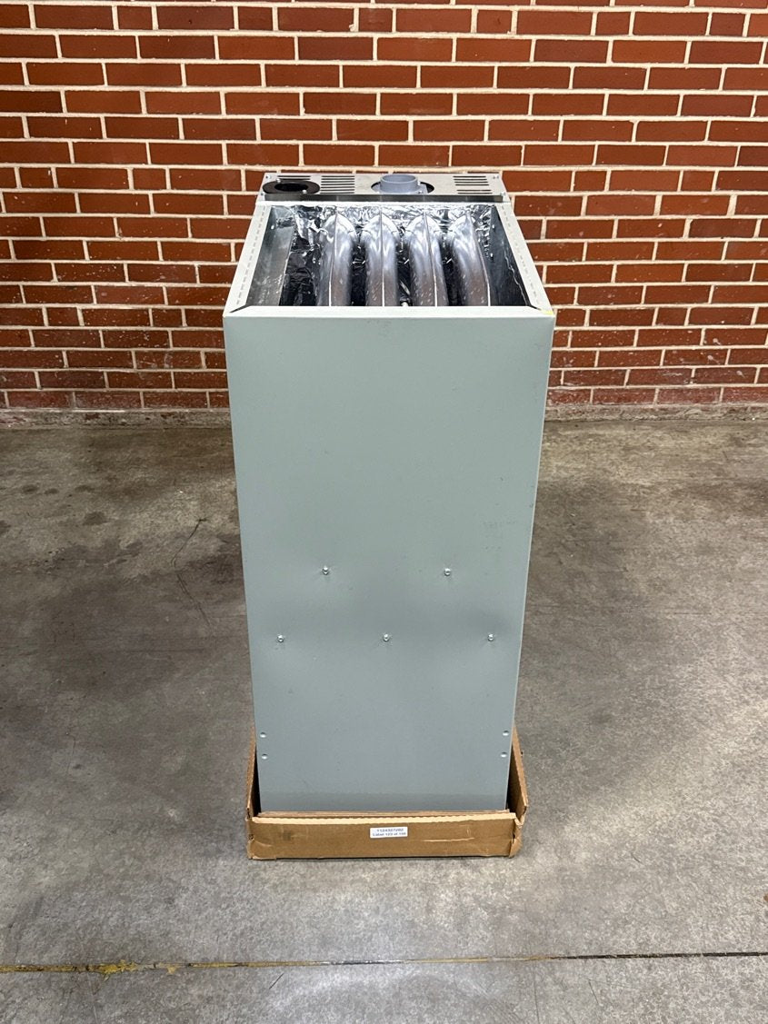 80,000 BTU Modulating Upflow/Horizontal ECM Var Spd Comm Comp Gas Furnace 97% 115/60/1 CFM: 1595