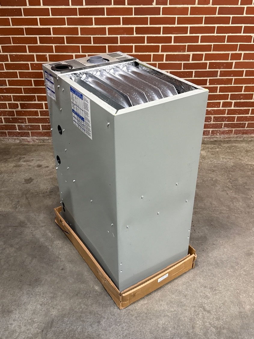 80,000 BTU Modulating Upflow/Horizontal ECM Var Spd Comm Comp Gas Furnace 97% 115/60/1 CFM: 1595
