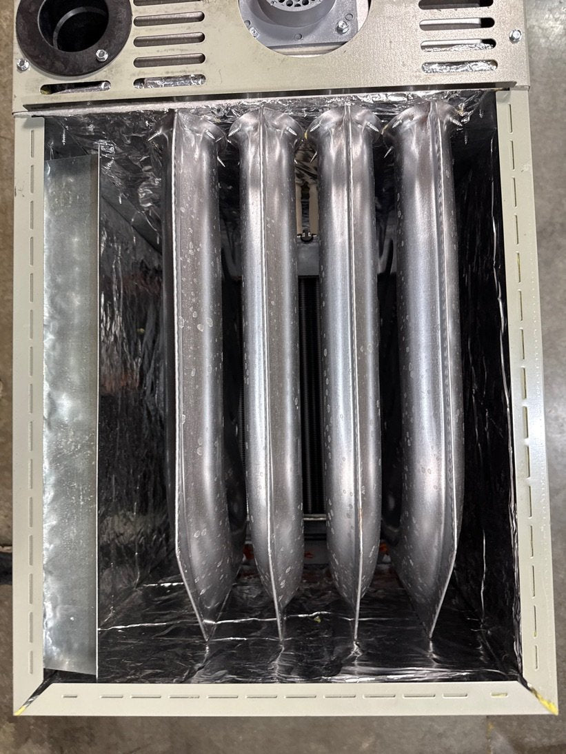 80,000 BTU Modulating Upflow/Horizontal ECM Var Spd Comm Comp Gas Furnace 97% 115/60/1 CFM: 1595