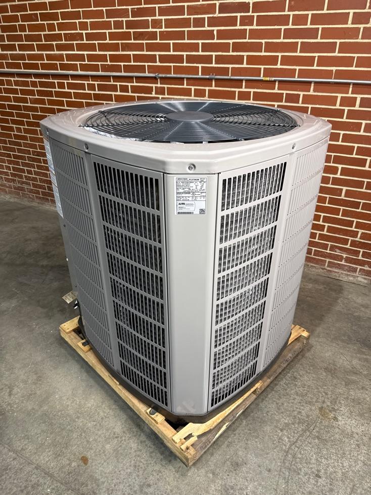 4 Ton Variable Speed Split-System Communicating Heat Pump 208-230/60/1 R410A 17 SEER