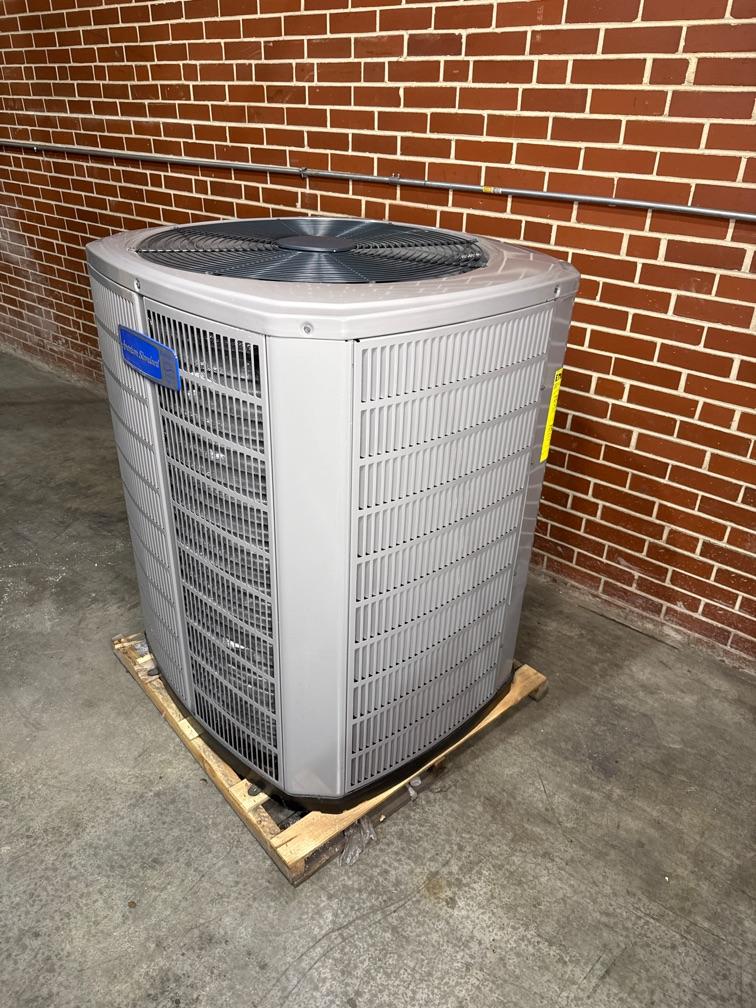 5 Ton Variable Speed Split-System Communicating Heat Pump 208-230/60/1 R410A 18 SEER