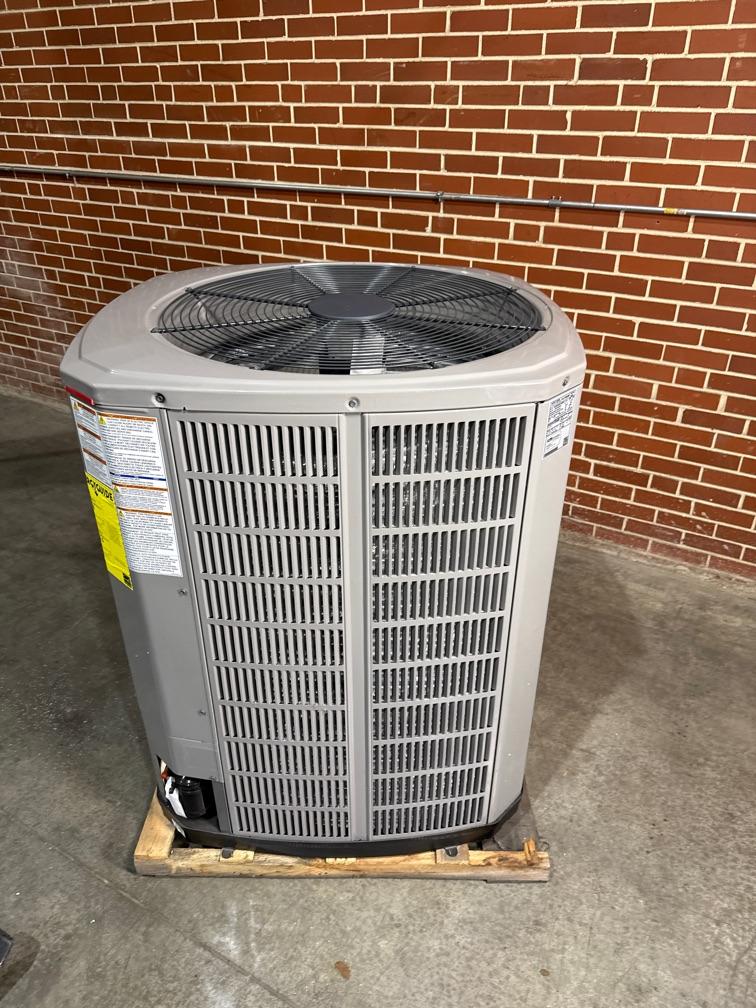 5 Ton Variable Speed Split-System Communicating Heat Pump 208-230/60/1 R410A 18 SEER