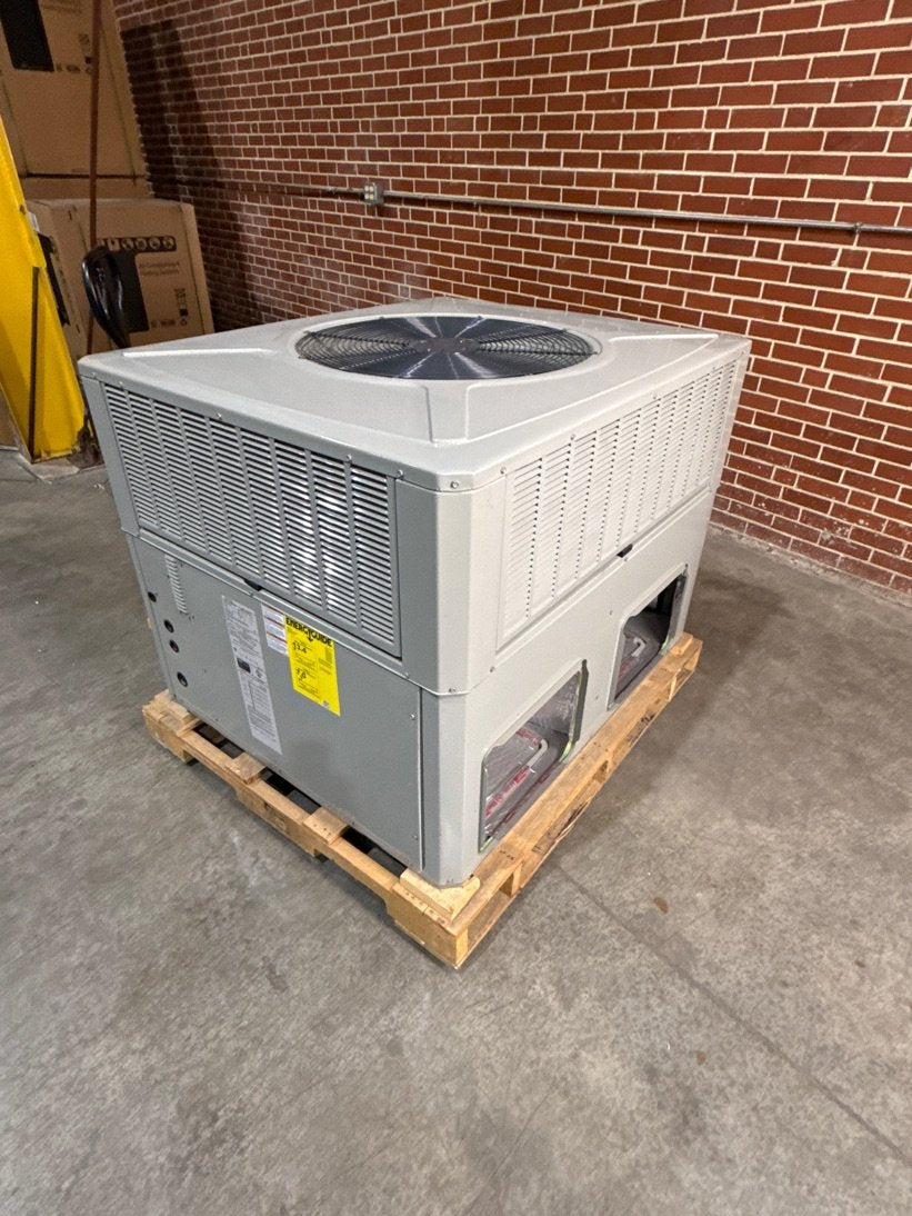 2.5 Ton Single-Stage Convertible Packaged Heat Pump Unit, 13.4 SEER2, 208-230/60/1, R410A