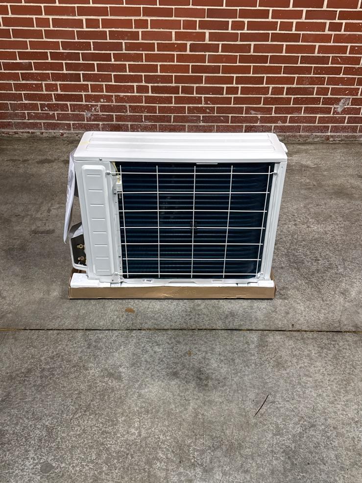 9,100 BTU Single-Zone Outdoor Inverter Heat Pump Mini Split Unit, 23 SEER 208-230/60/1 R-410A