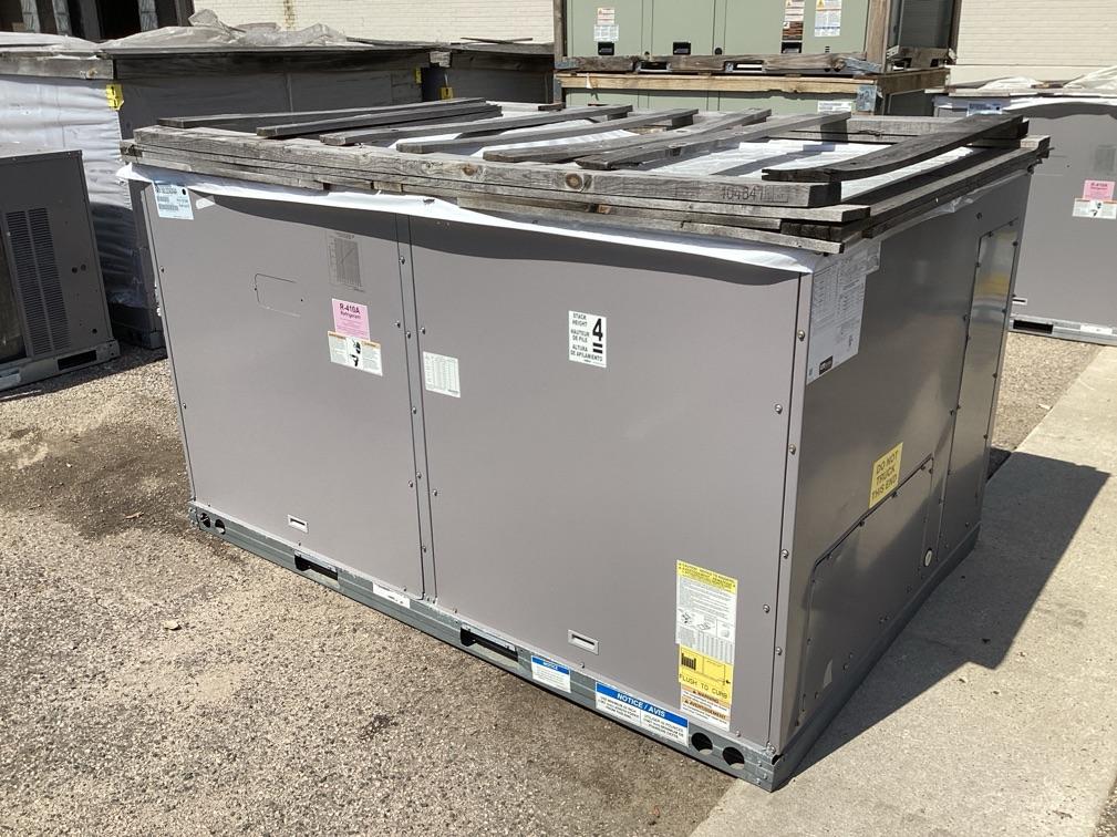 12.5 Ton Two-Stage Convertible Packaged Air Conditioning Unit, 10.4 EER, 460/60/3, R410A