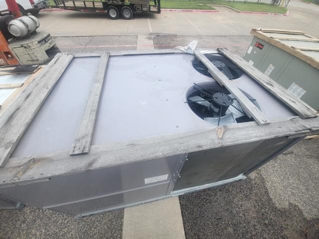 10 Ton Two-Stage Convertible Packaged Air Conditioning Unit, 11.2 EER, 460/60/3, R410A